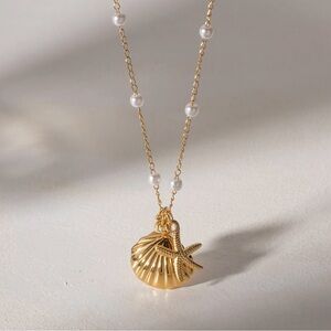 18k Gold Plated Pearl Ocean Beach Charm Seashell Starfish Pendant Necklace